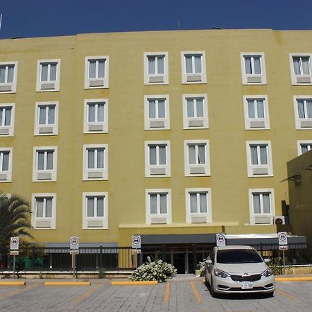 Beverly Hills: Hotel And Business Nuevo Cuscatlan Экстерьер фото