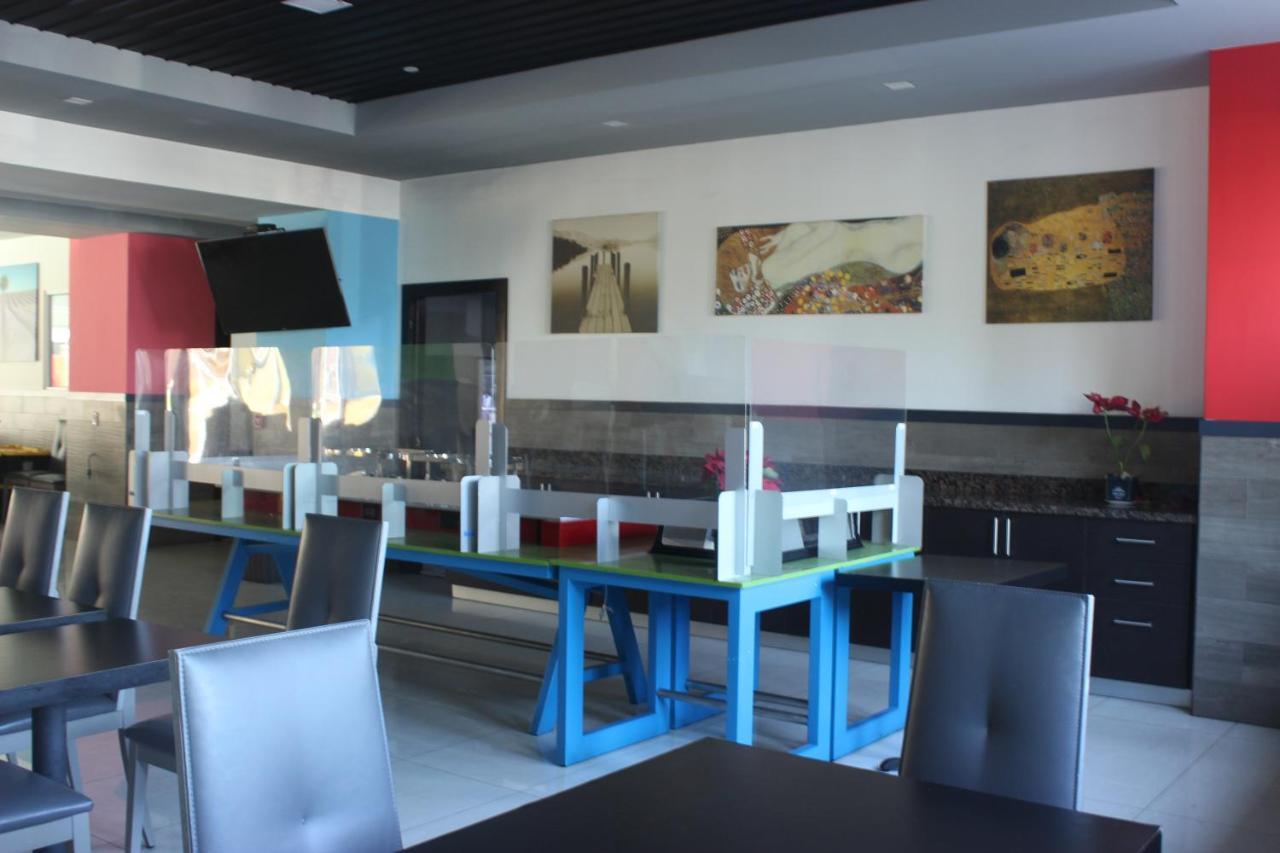 Beverly Hills: Hotel And Business Nuevo Cuscatlan Экстерьер фото