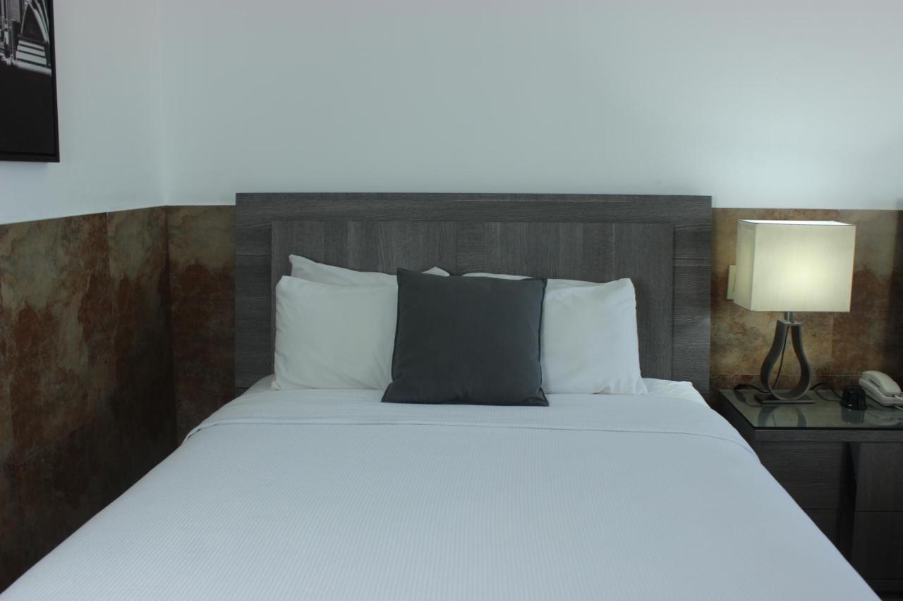 Beverly Hills: Hotel And Business Nuevo Cuscatlan Экстерьер фото
