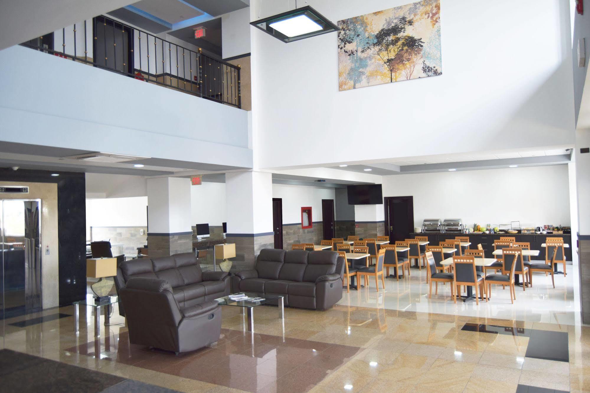 Beverly Hills: Hotel And Business Nuevo Cuscatlan Экстерьер фото