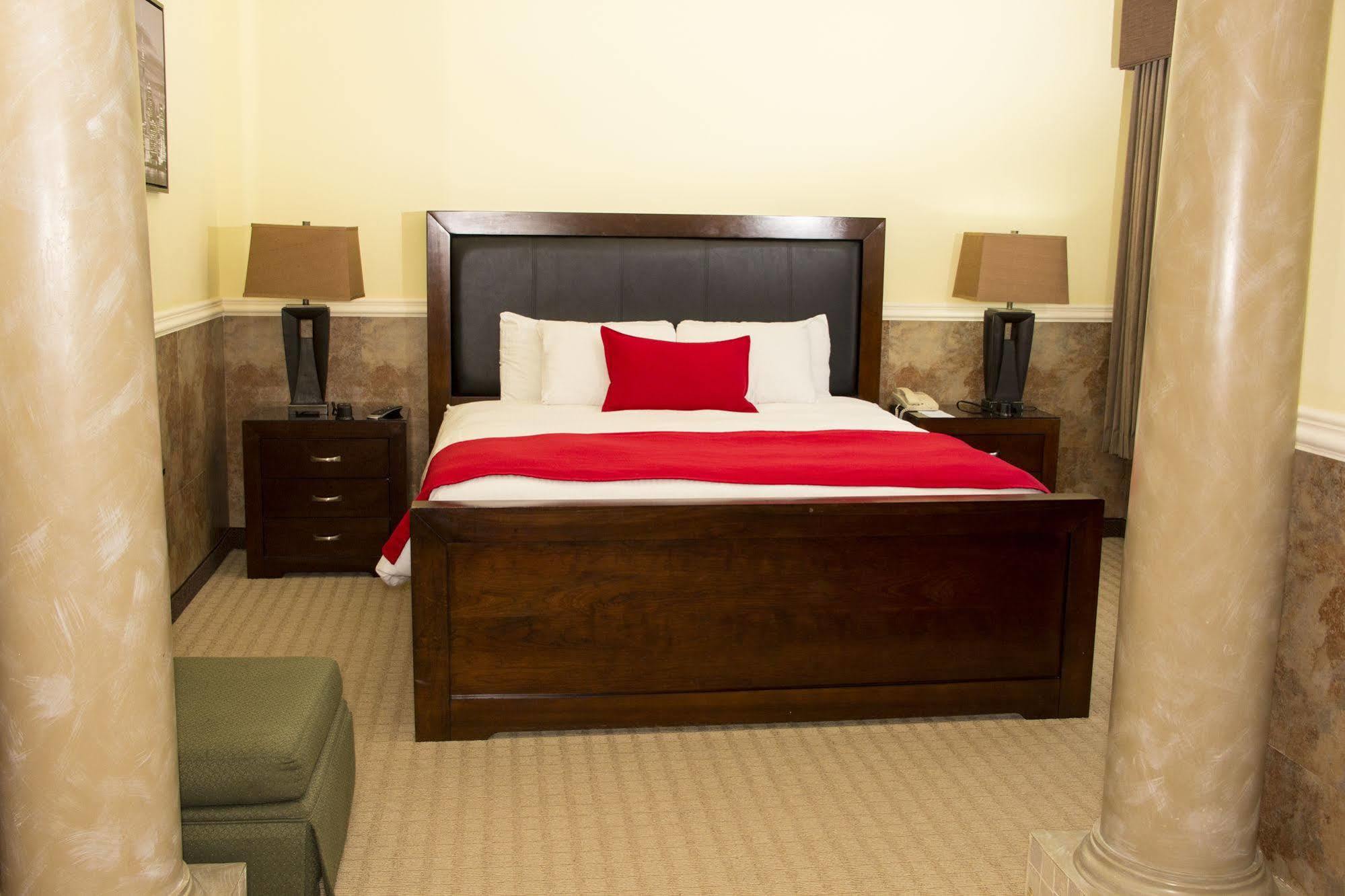 Beverly Hills: Hotel And Business Nuevo Cuscatlan Экстерьер фото